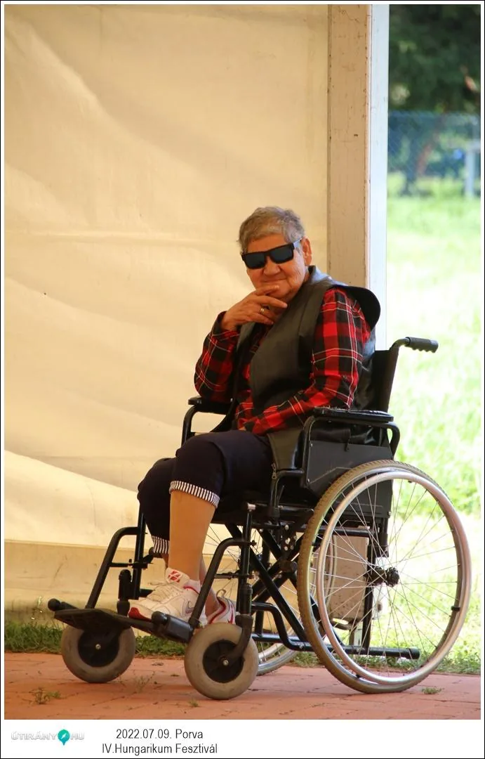 Fotók, Útirány.hu: