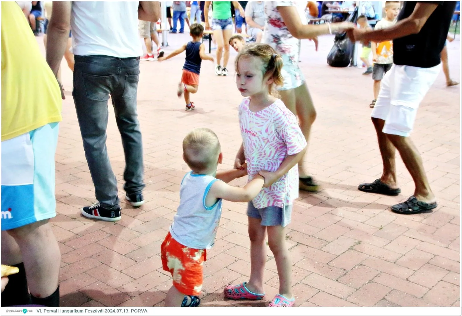 Fotók, Útirány.hu