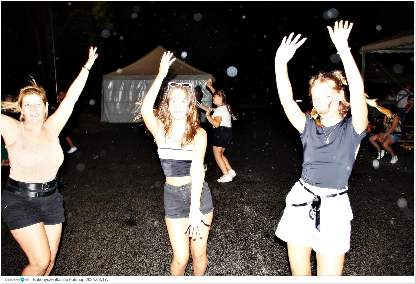 Fotók, Útirány.hu