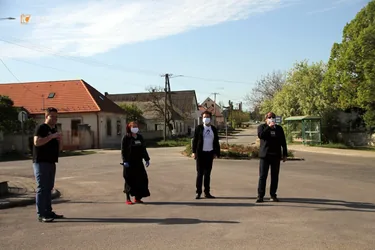 Maradj Otthon: Petőfi Színház előadása / Fotók: Útirány.hu