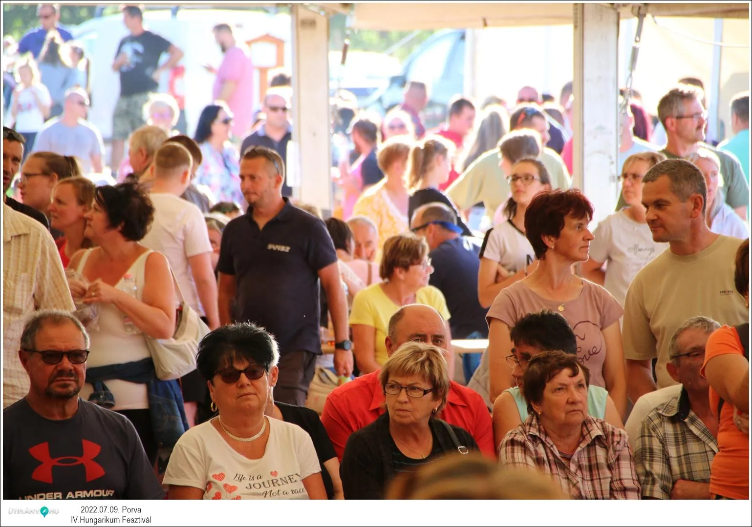 Fotók, Útirány.hu: