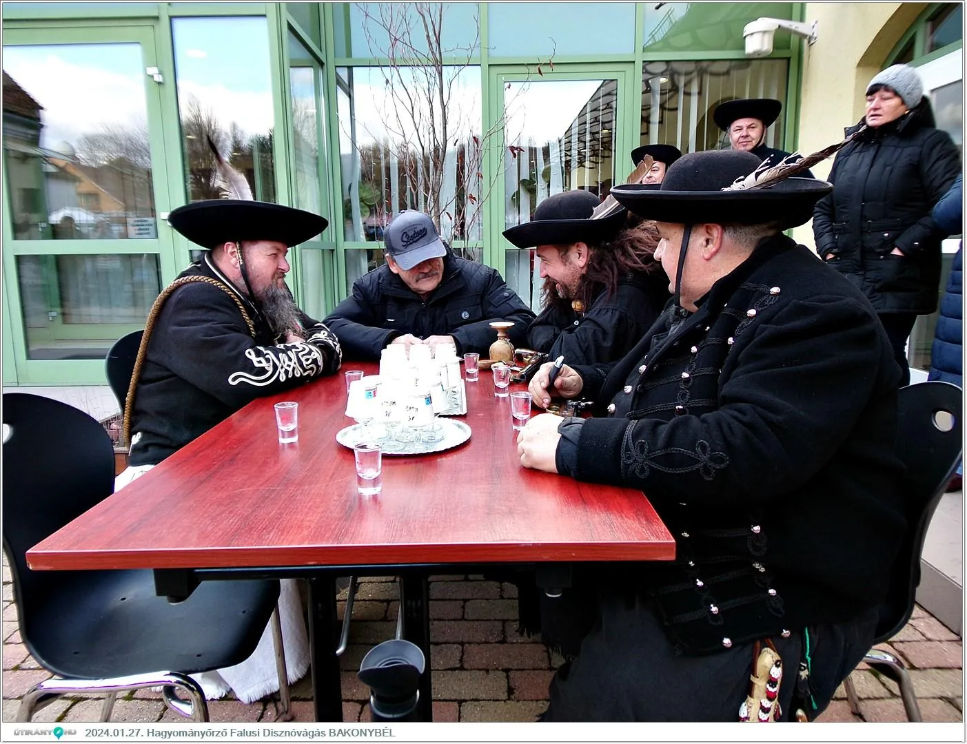 Fotók, Útirány.hu