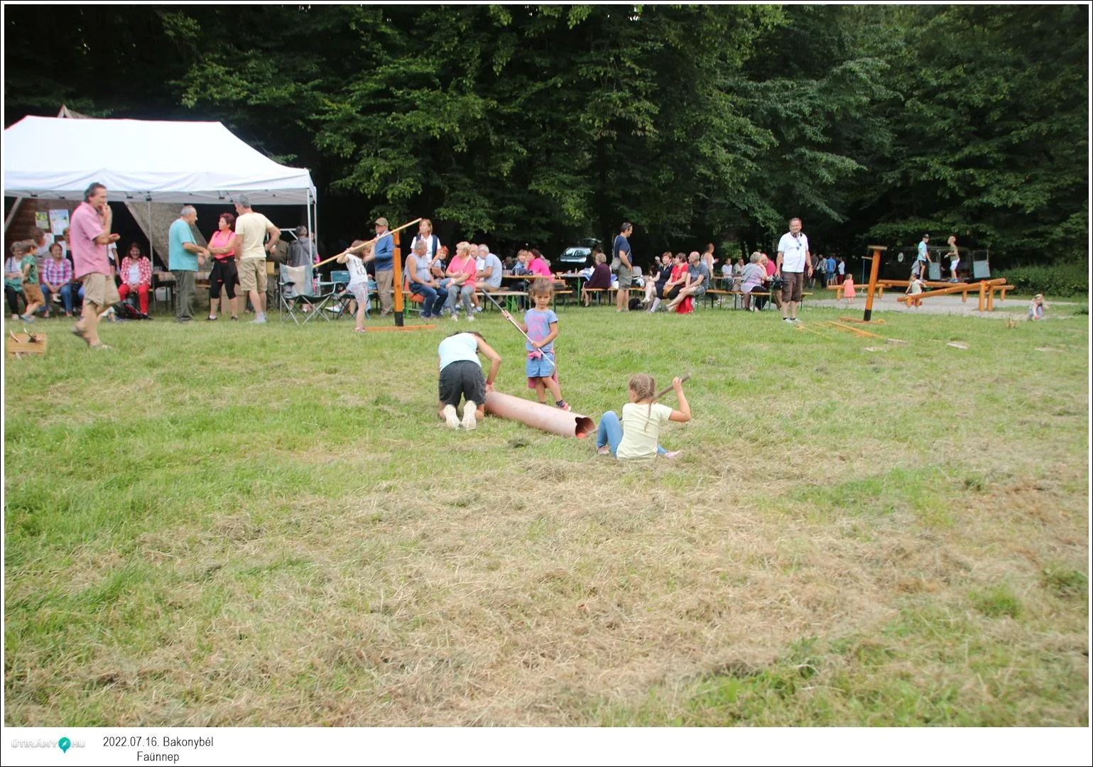 Fotók, Útirány.hu: