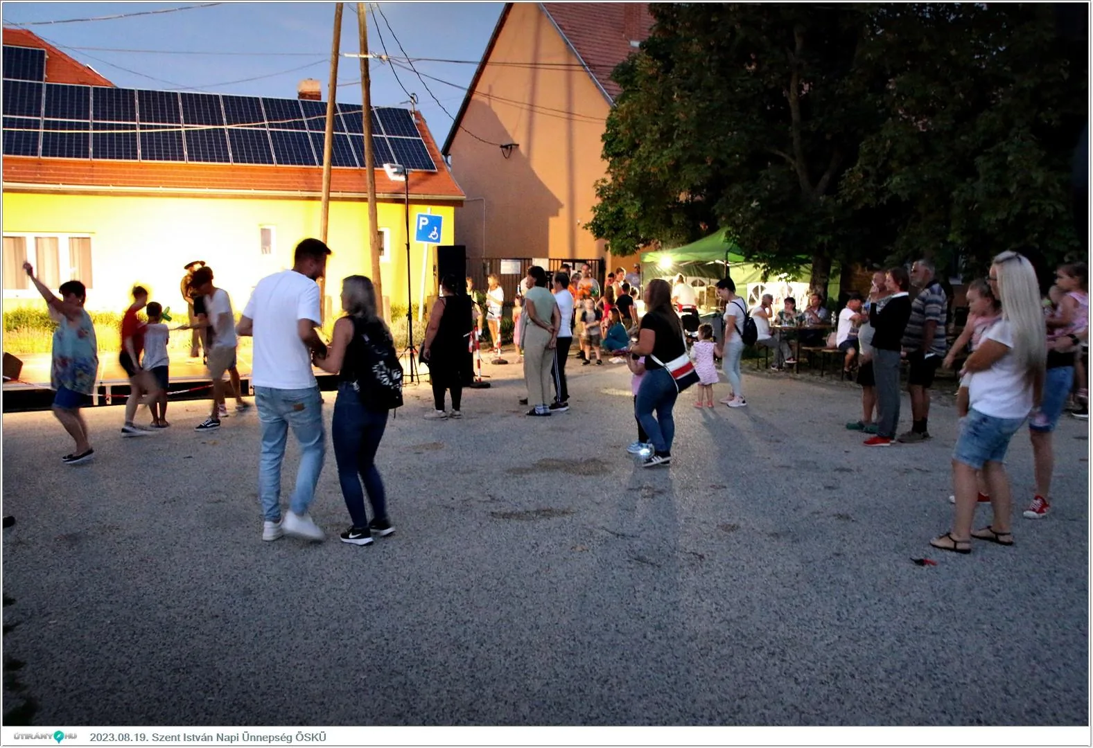 Fotók, Útirány.hu /délután, este /: