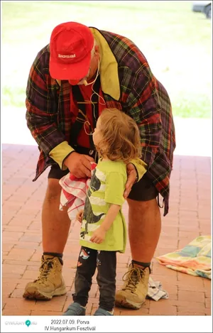 Fotók, Útirány.hu: