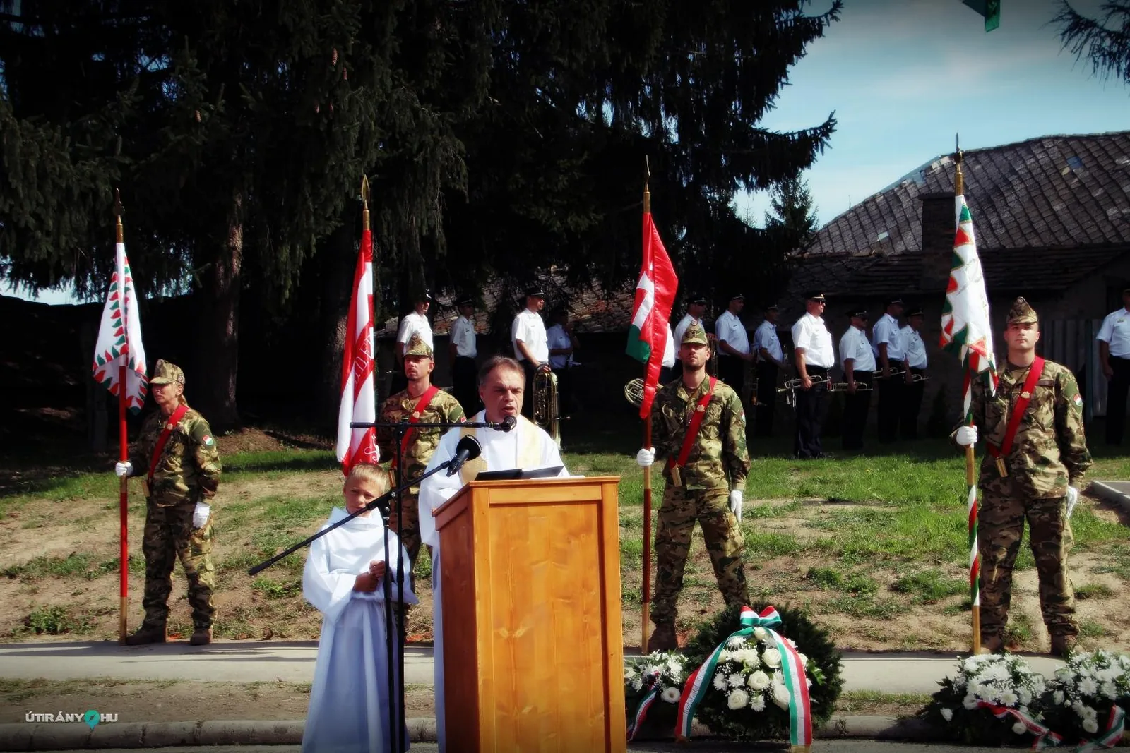 I és II Világháborús Emlékmű átadás. Fotók: Útirány.hu