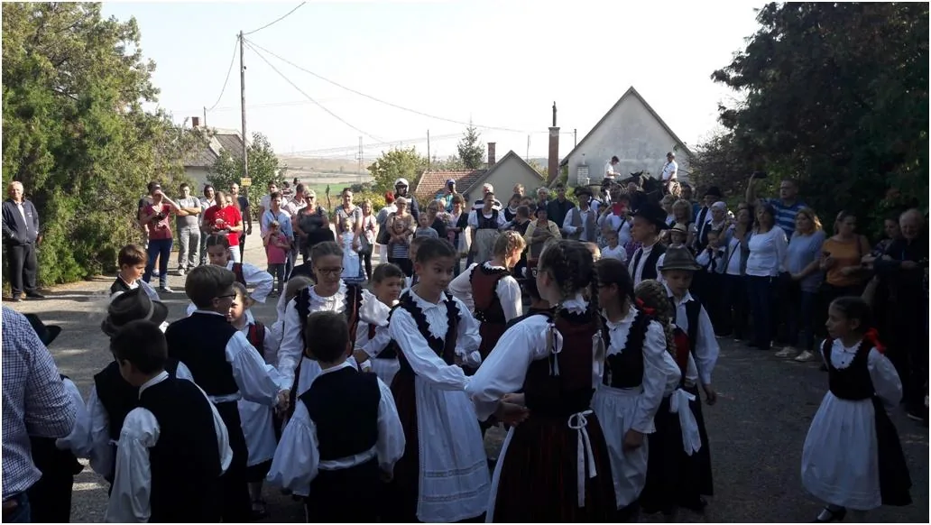 Szüreti felvonulás 2018. Fotók: Önkormányzat