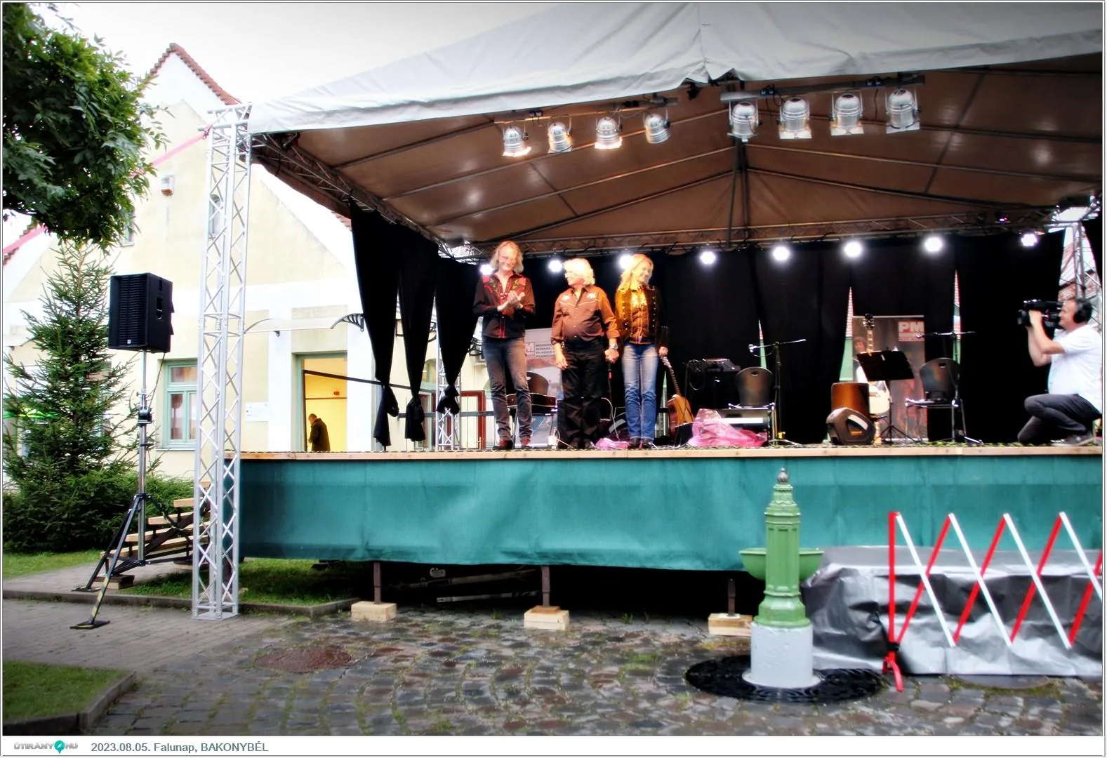 Fotók, Útirány.hu