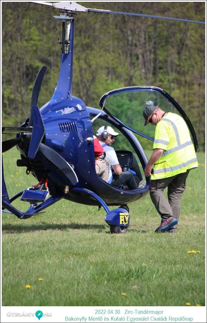 Fotók, Útirány.hu: