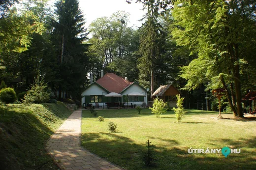 'Erdő Szíve Vendégház, Károlyháza' cikk borítóképe