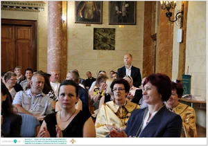 Díjkiosztó, szentelés, avatás, felvonulás