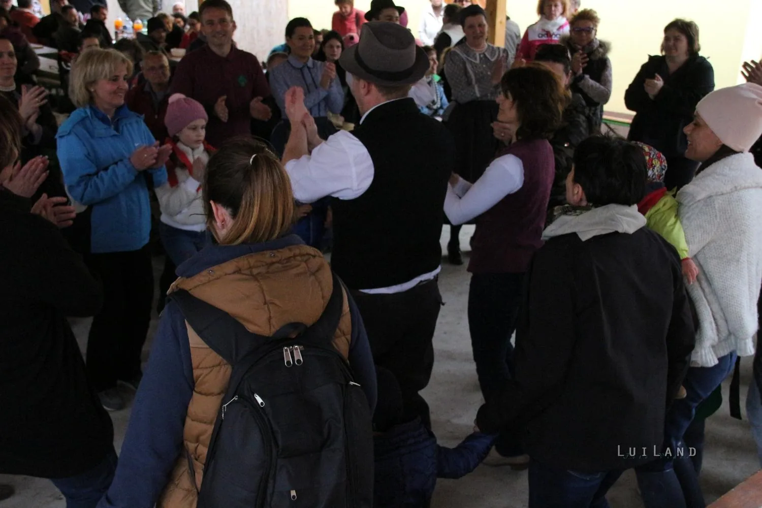 Fotók és kisfilm: Útirány.hu