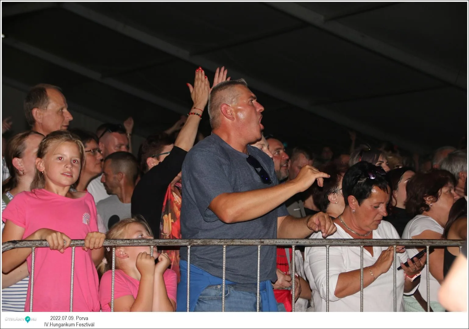 Fotók, Útirány.hu: