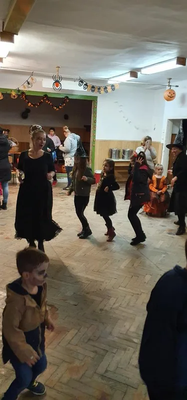 Szellem - parti