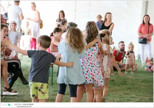 Fotók, Útirány.hu: