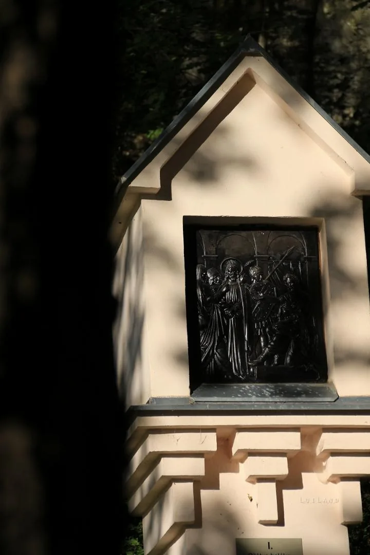 Szent-kút (Borostyán-kút)