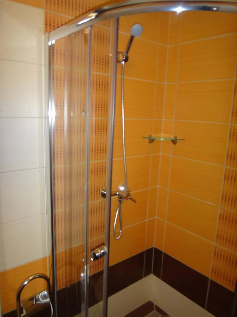 Földszinti standard franciaágyas szoba