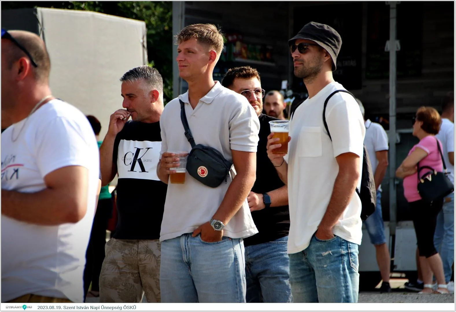 Fotók, Útirány.hu /délután, este /: