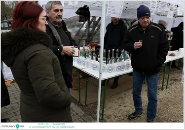 XI. BAKONYBÉLI HAGYOMÁNYŐRZŐ FALUSI DISZNÓVÁGÁS