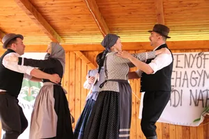 Fotók és kisfilm: Útirány.hu