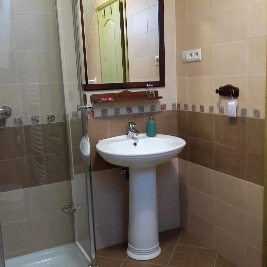 Emeleti családi ötágyas szoba