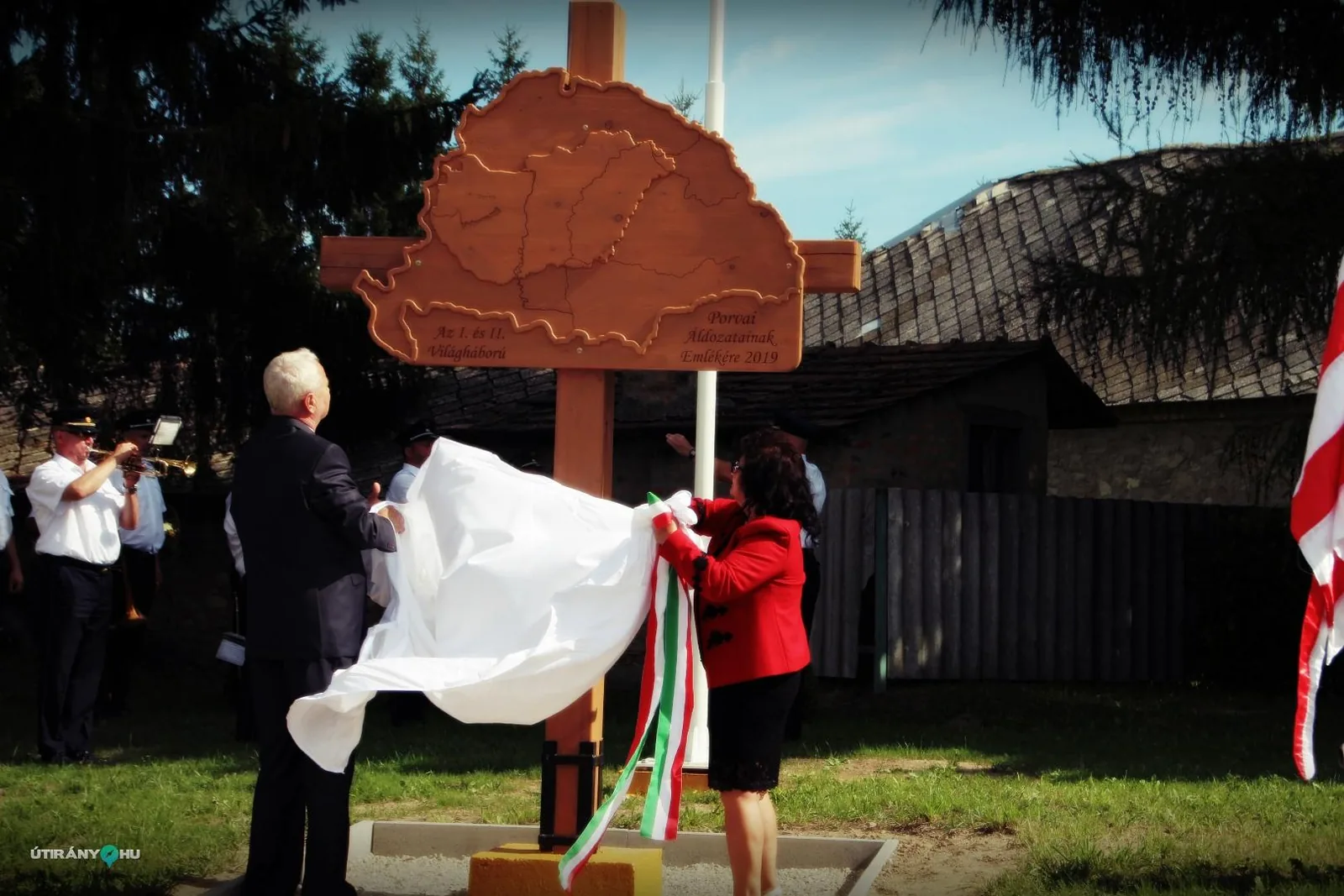 I és II Világháborús Emlékmű átadás. Fotók: Útirány.hu