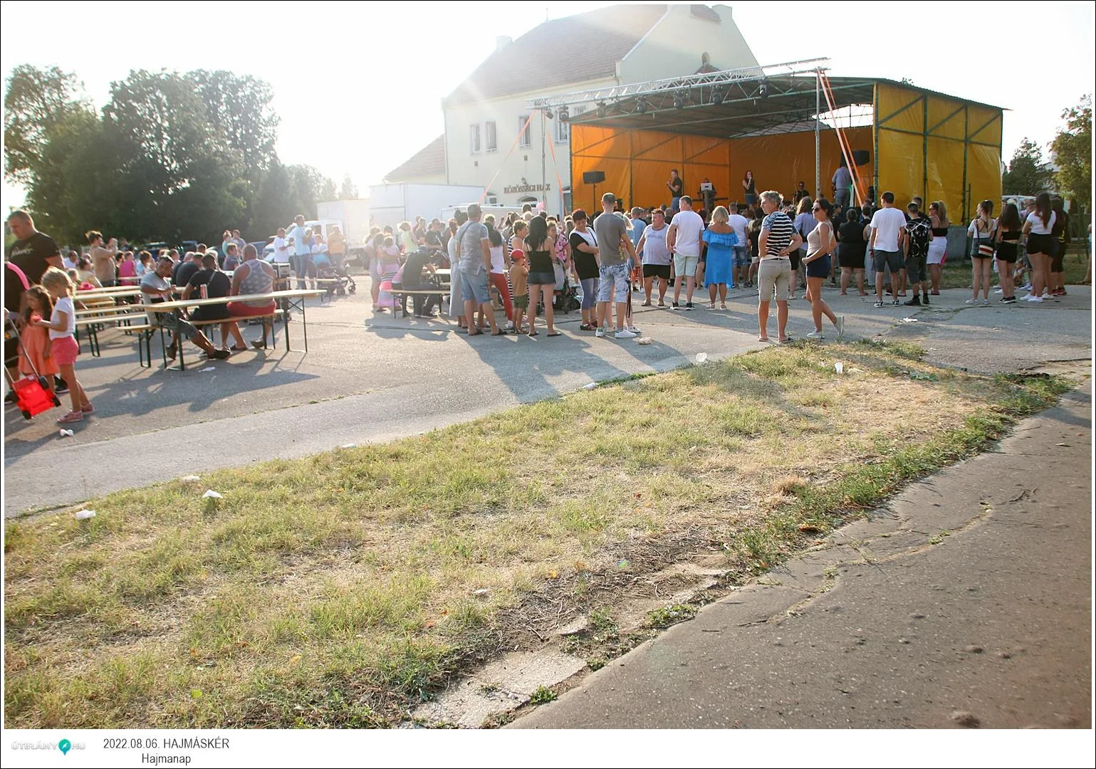 Fotók, Útirány.hu