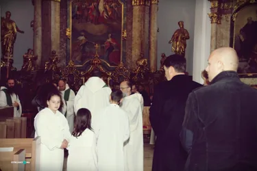Megújulás utáni első Hálaadó Szentmise