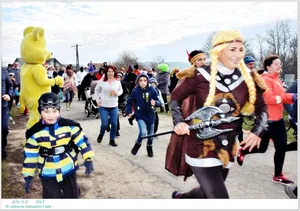 VI. Szilveszteri jelmezes futás. Fotók: Önkormányzat