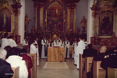 Megújulás utáni első Hálaadó Szentmise