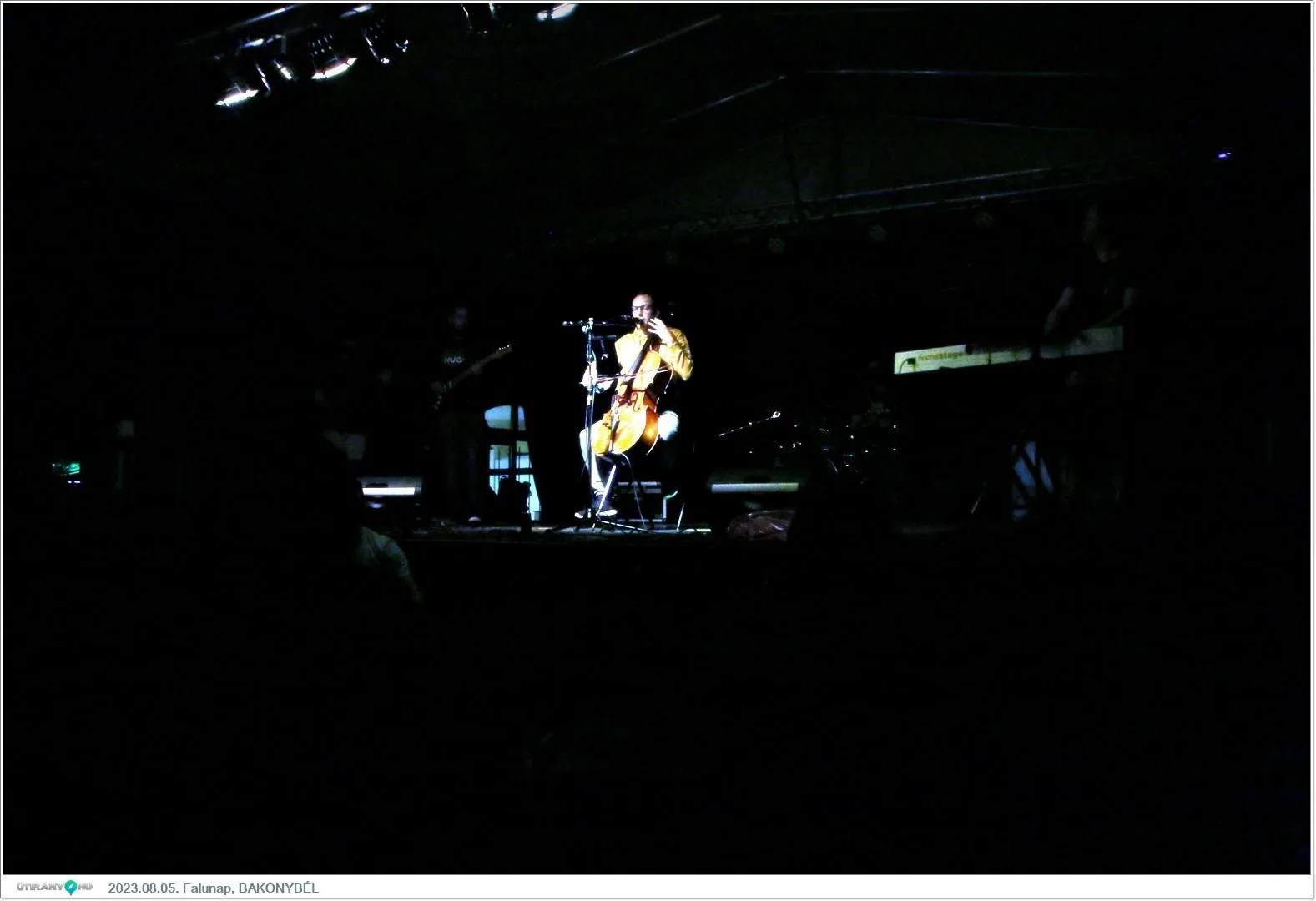 Fotók, Útirány.hu