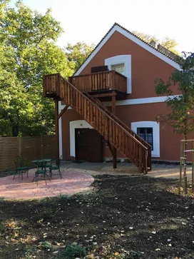 Rotes Haus borítóképe