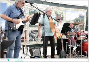 Képek: Útirány Fellépő: Az Ötök