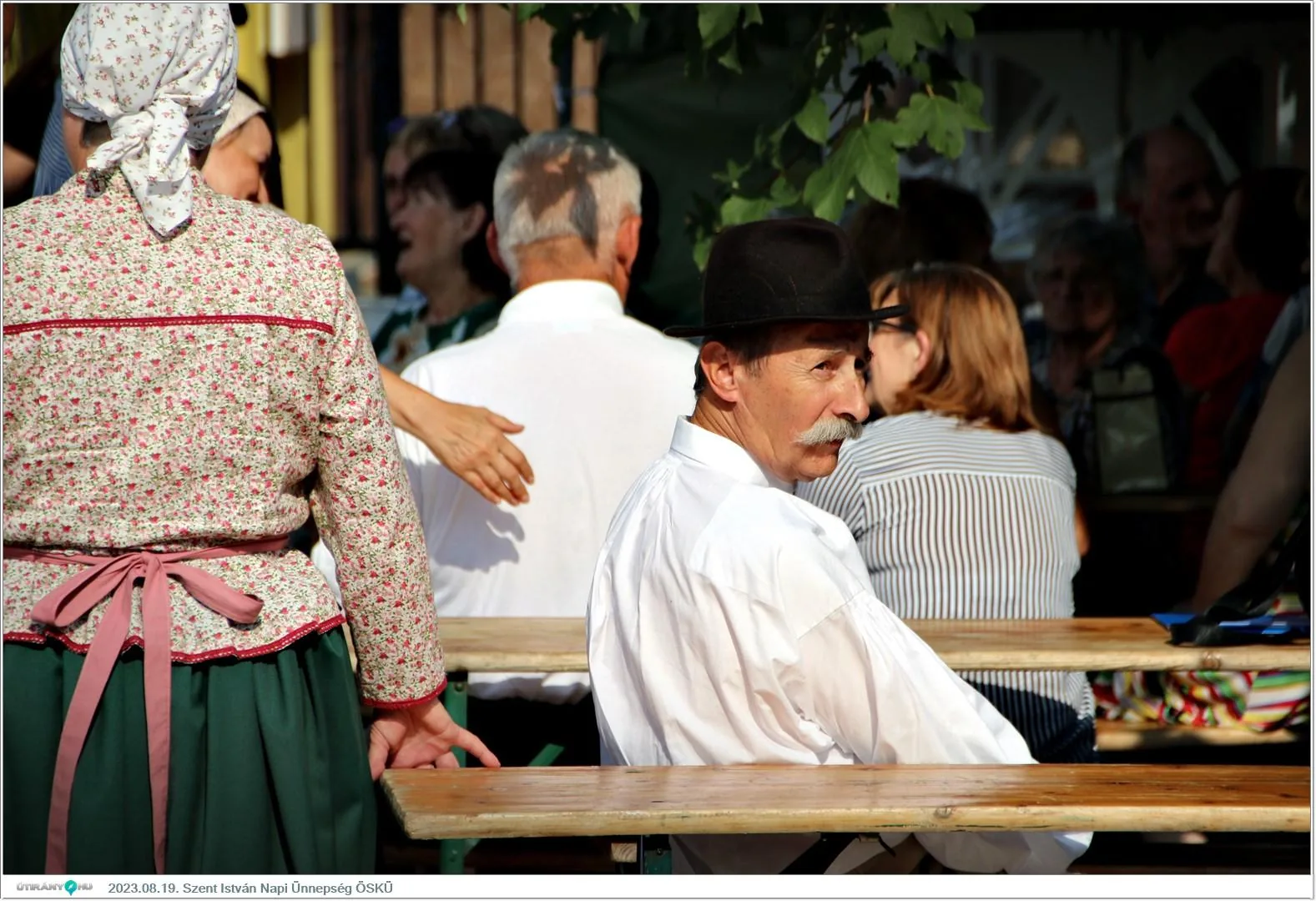 Fotók, Útirány.hu /délután, este /: