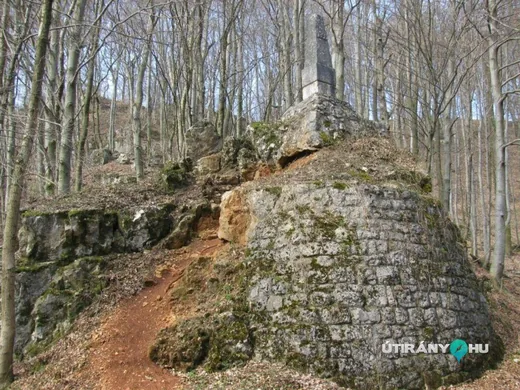 'Cuha-völgyi vasútépítési emlékmű' cikk borítóképe