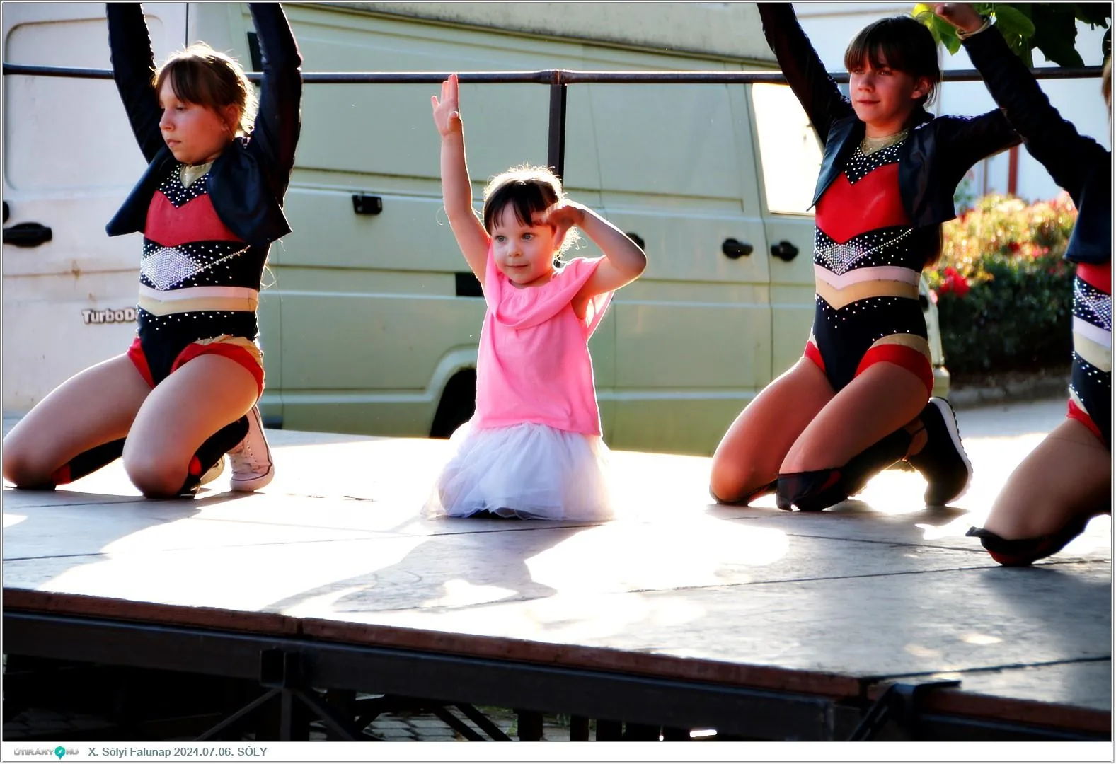 Fotók, Útirány.hu 2024