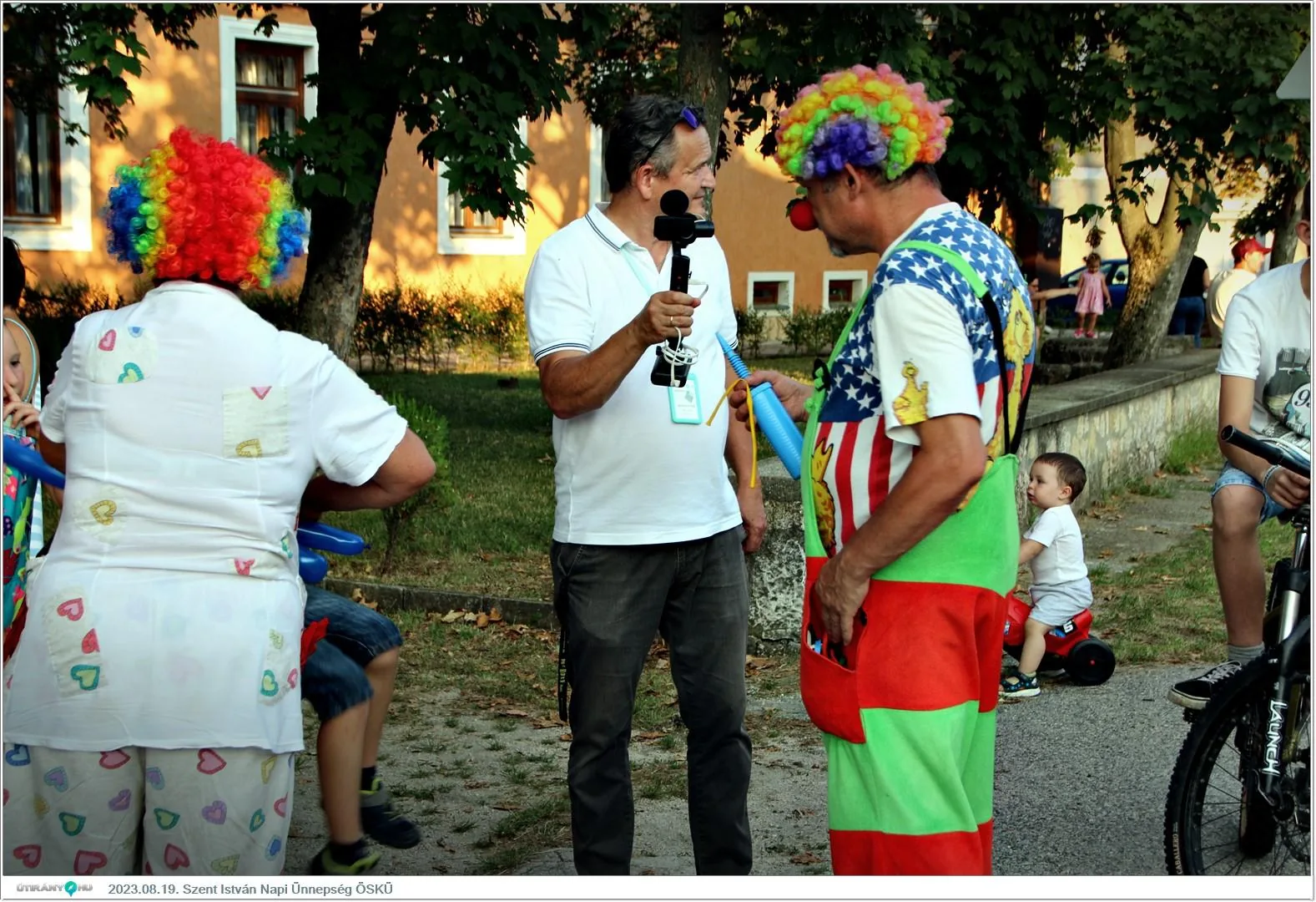 Fotók, Útirány.hu /délután, este /: