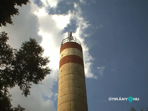 'Gerecse csúcs' cikk borítóképe