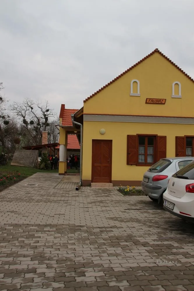 Fotók és kisfilm: Útirány.hu