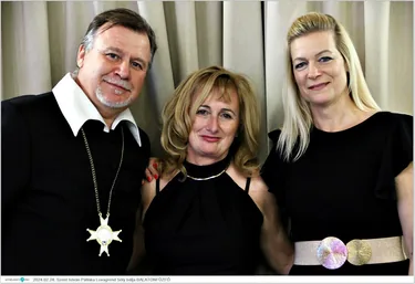 Télűző Bál