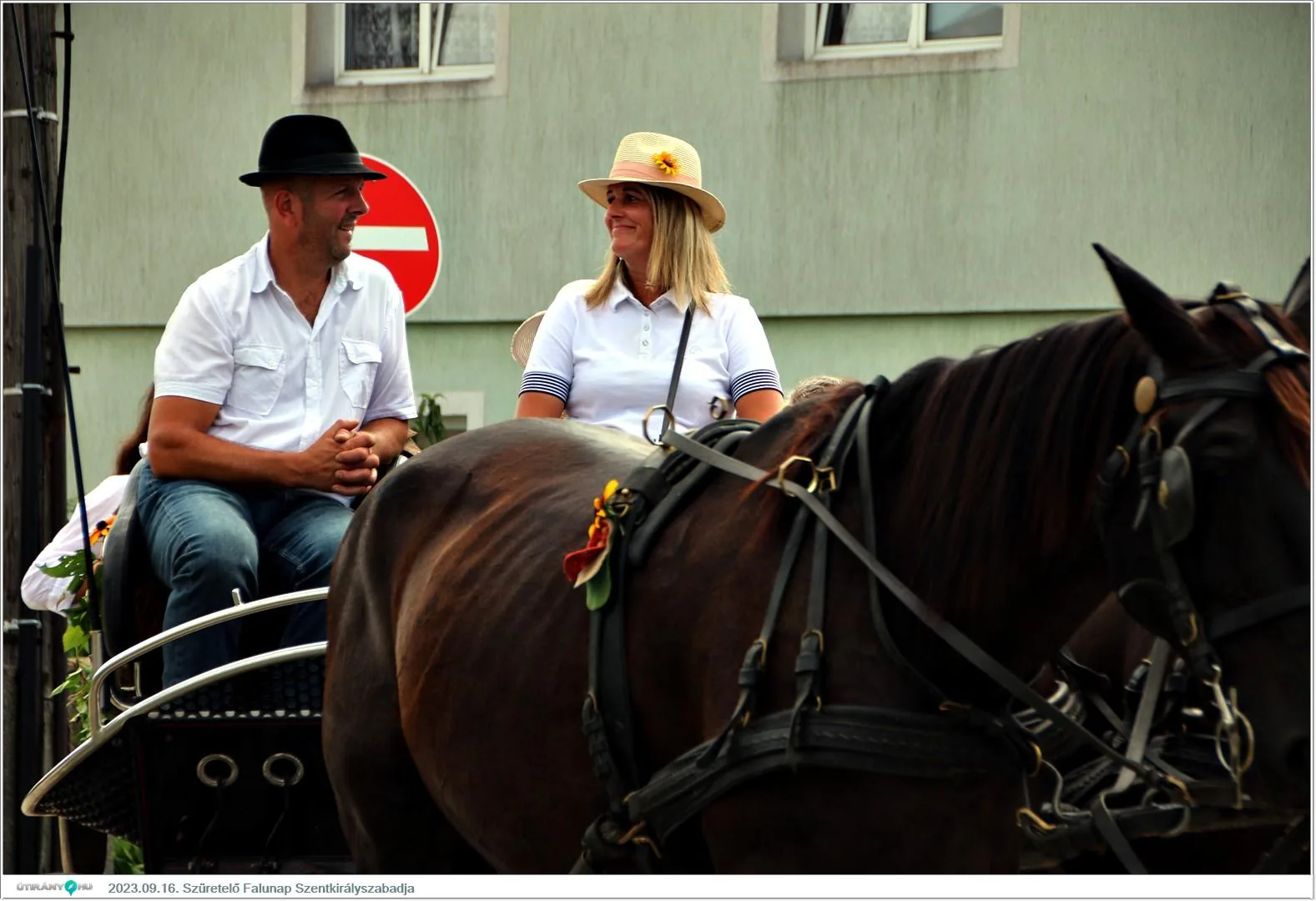 Fotók, Útirány.hu