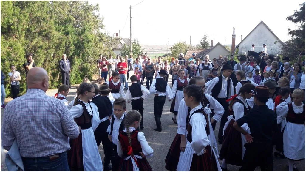 Szüreti felvonulás 2018. Fotók: Önkormányzat