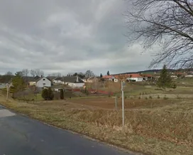 Zirc-Akli borítóképe