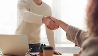 Munkalehetőség borítóképe