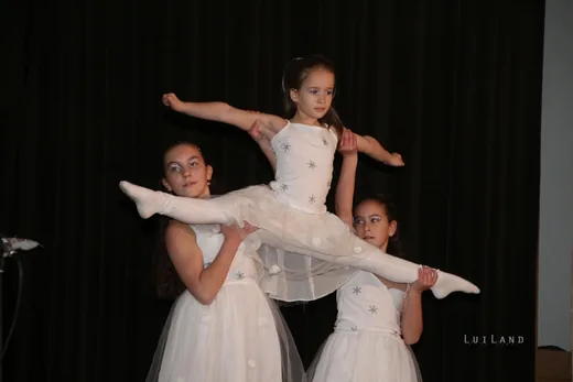 'Karácsonyváró ünnepély' cikk borítóképe