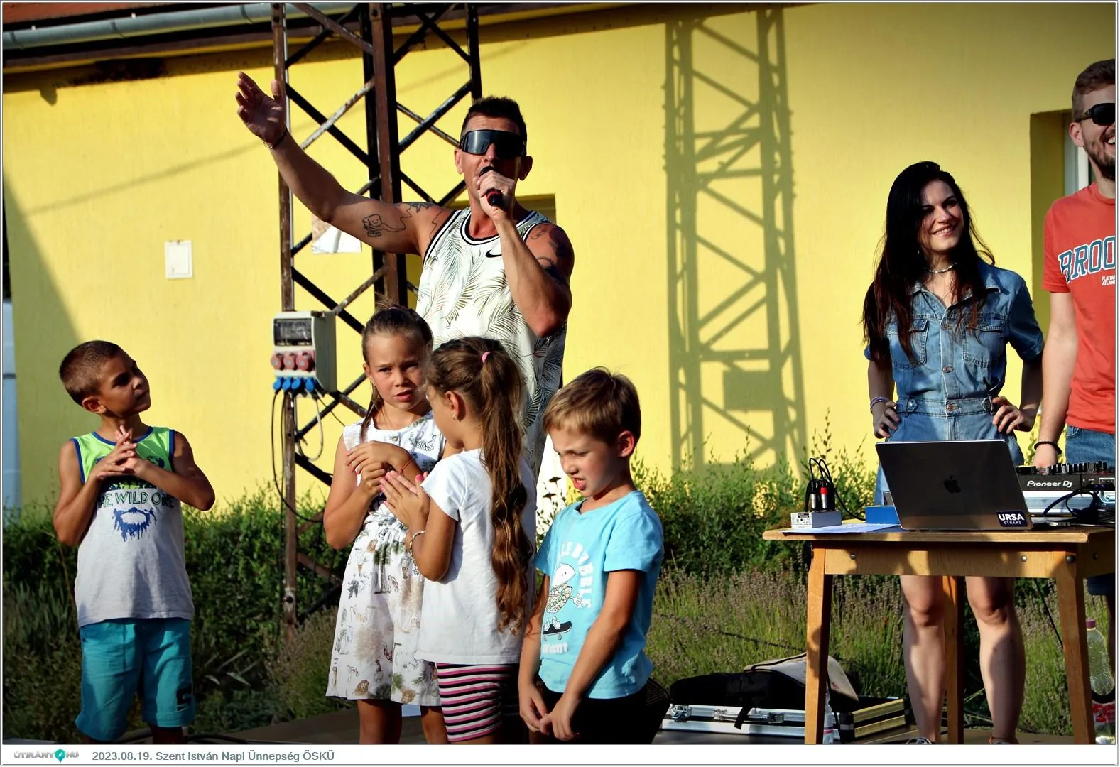 Fotók, Útirány.hu /délután, este /: