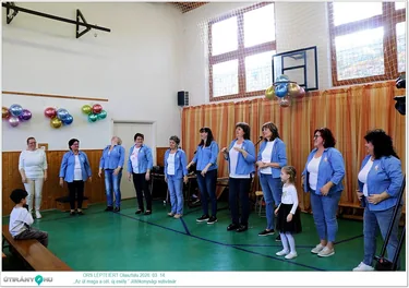 ÖRS LÉPTEIÉRT Jótékonysági sütivásár