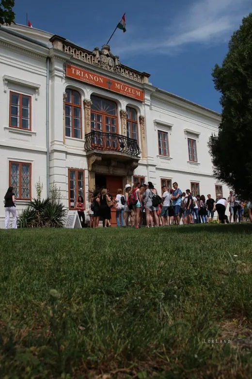 'Nagyszabású rendezvény volt a Trianon Múzeumban' cikk borítóképe