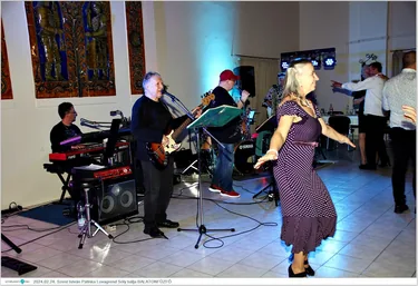Télűző Bál