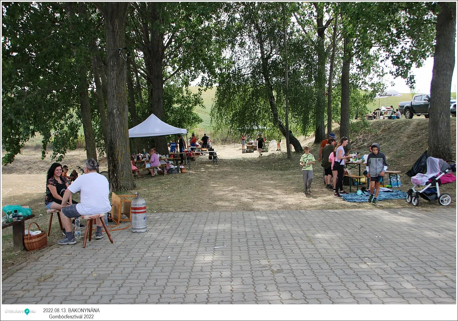 Fotók, Útirány.hu: